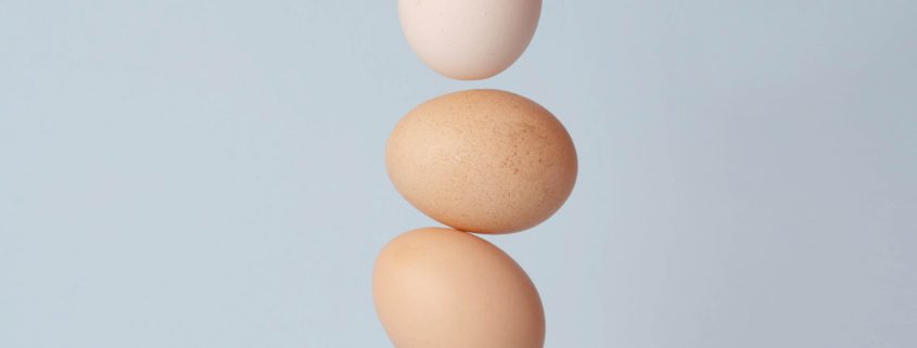 5 eggs in a column